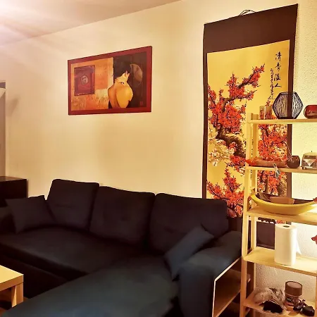 Daire Pleasant Entire In With Parking Bordeaux