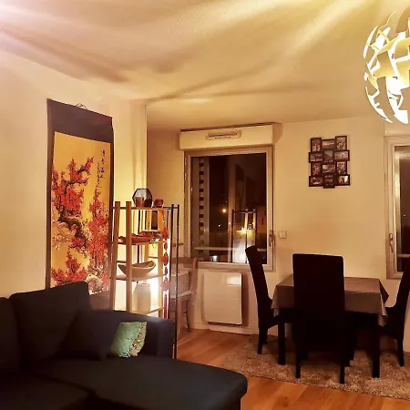 Pleasant Entire In With Parking Apartment *